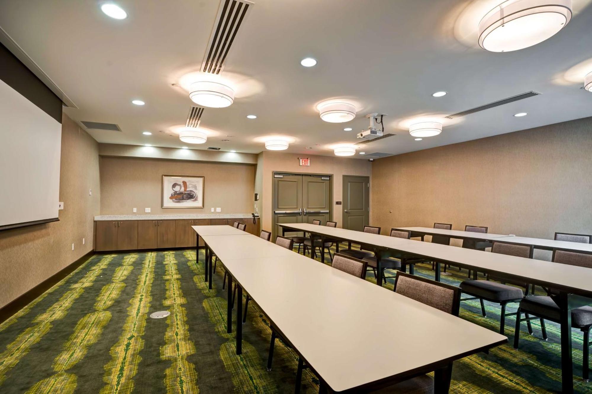 Homewood Suites By Hilton Christiansburg Esterno foto