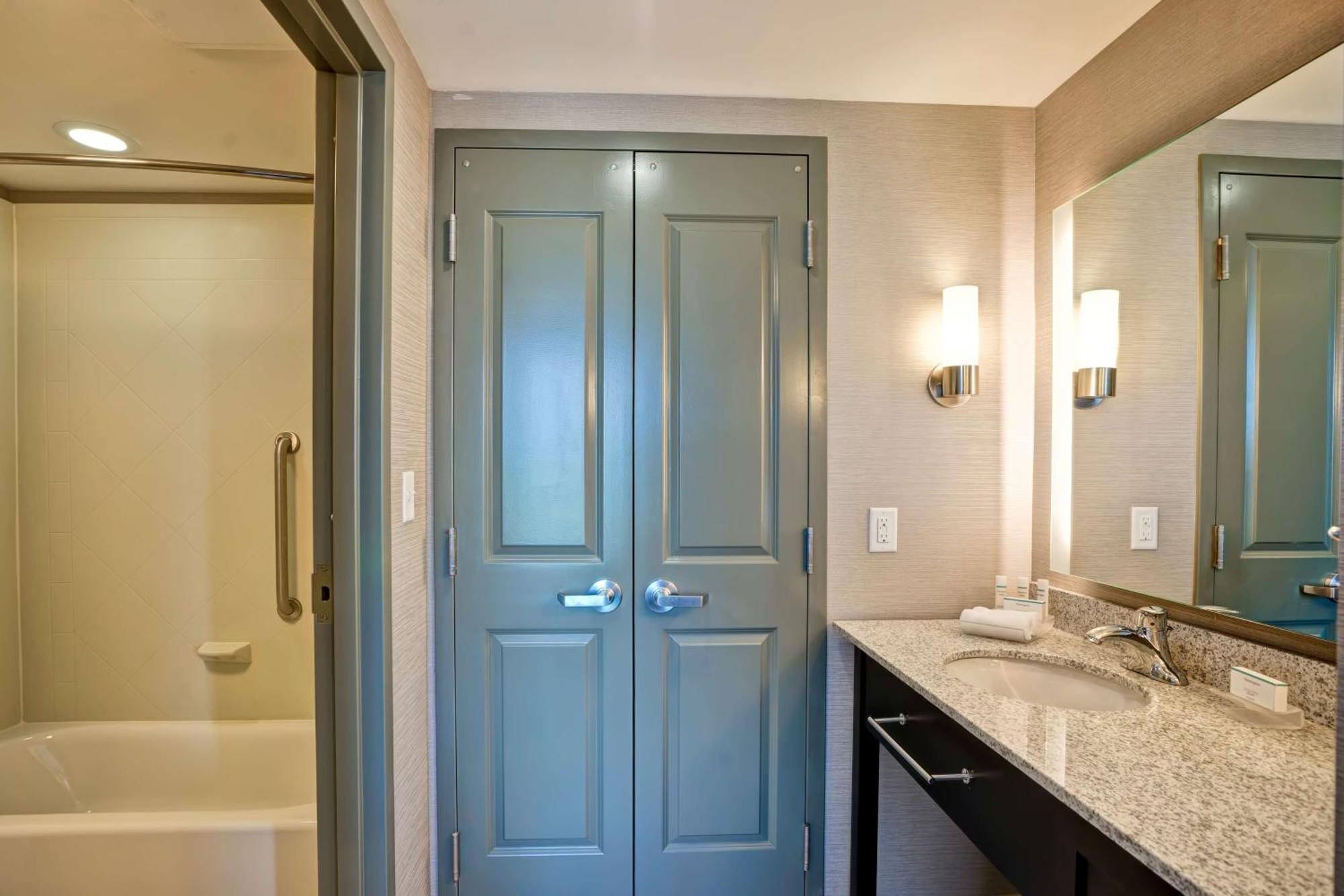 Homewood Suites By Hilton Christiansburg Esterno foto